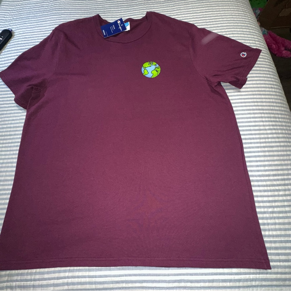 Champion Graphic T-Shirt 2XL New w/ Tags Earth & Alien UFO Design